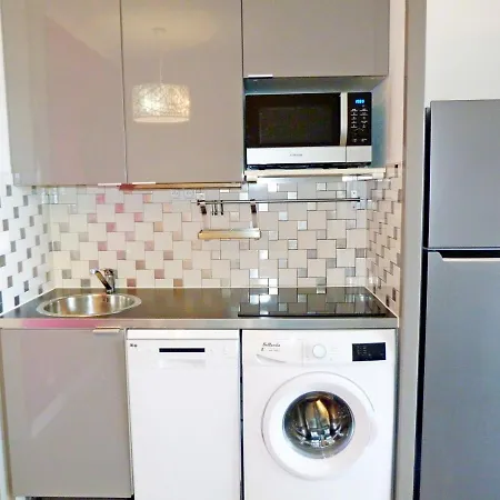 Apartment Cap Esterel Vacances - Studio Centre Vue Esterel C7 - 76la *